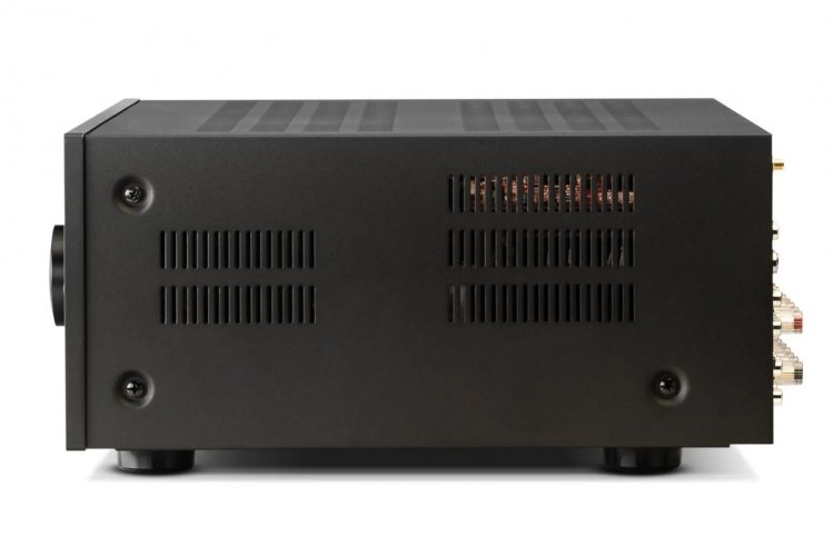 AV-ресивер Anthem MRX 540 8K